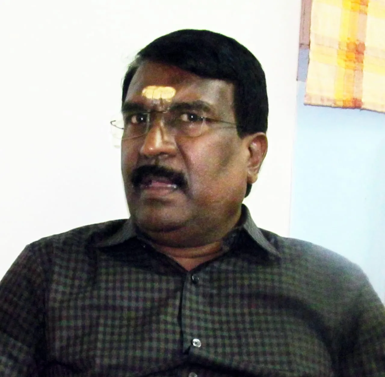  Press Club Complaint!-the fireworks factory owner apologized
